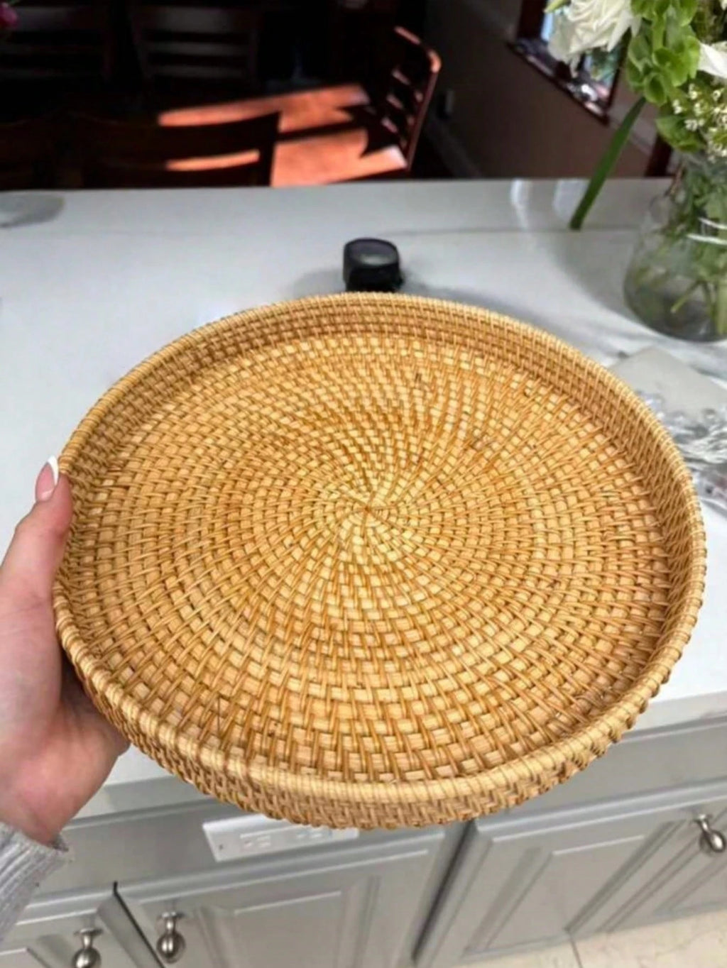 1個 和風 手作り 編み込み収納バスケット、無地カラー ラタン編み バスケット、自宅、リビング、レストラン、屋外ピクニックに最適 バレンタインデー、バレンタインウェディング、誕生日